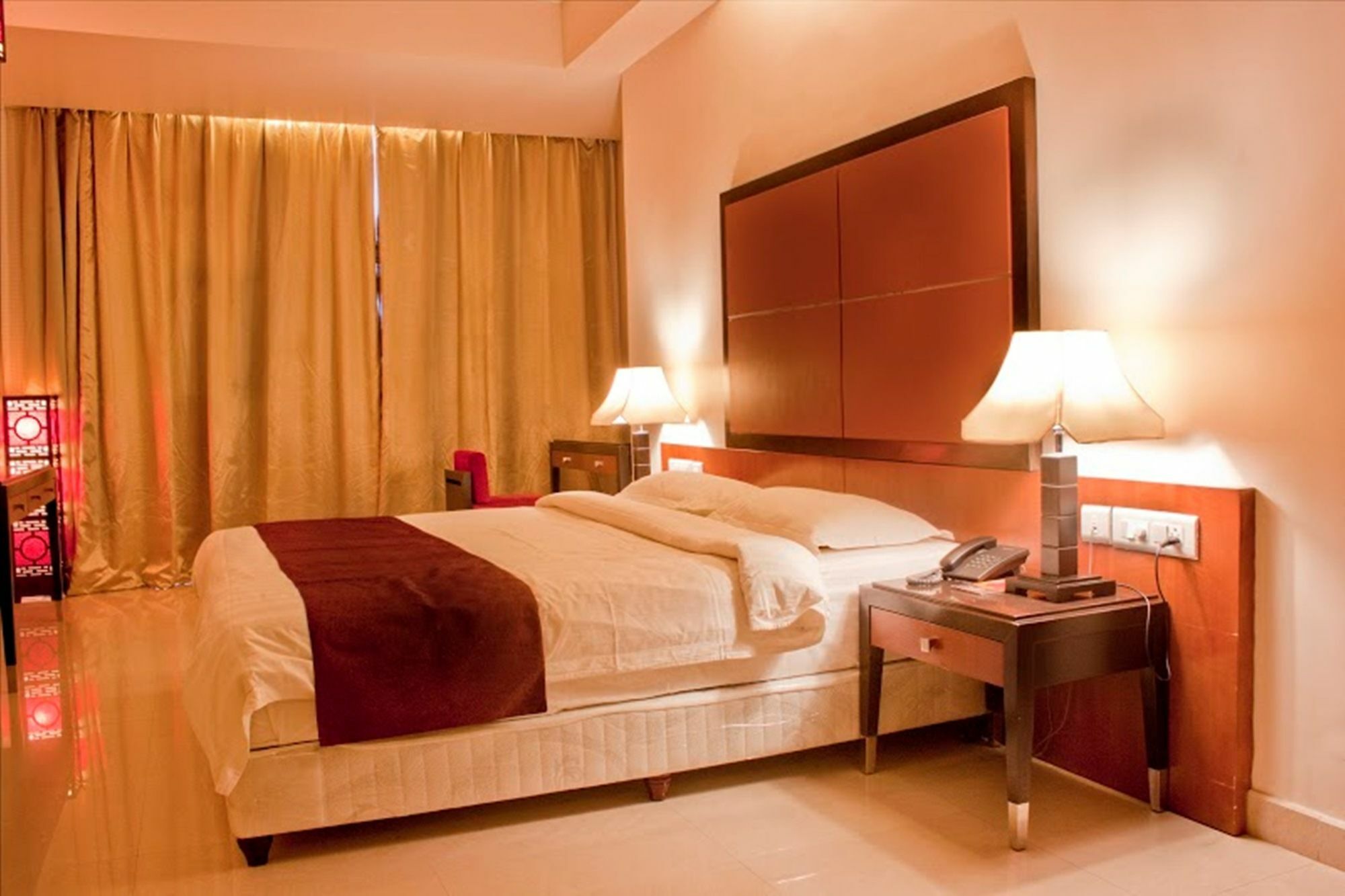 โรงแรม ซารา รีเจนซี กุมพาโกนัม ภายนอก รูปภาพ